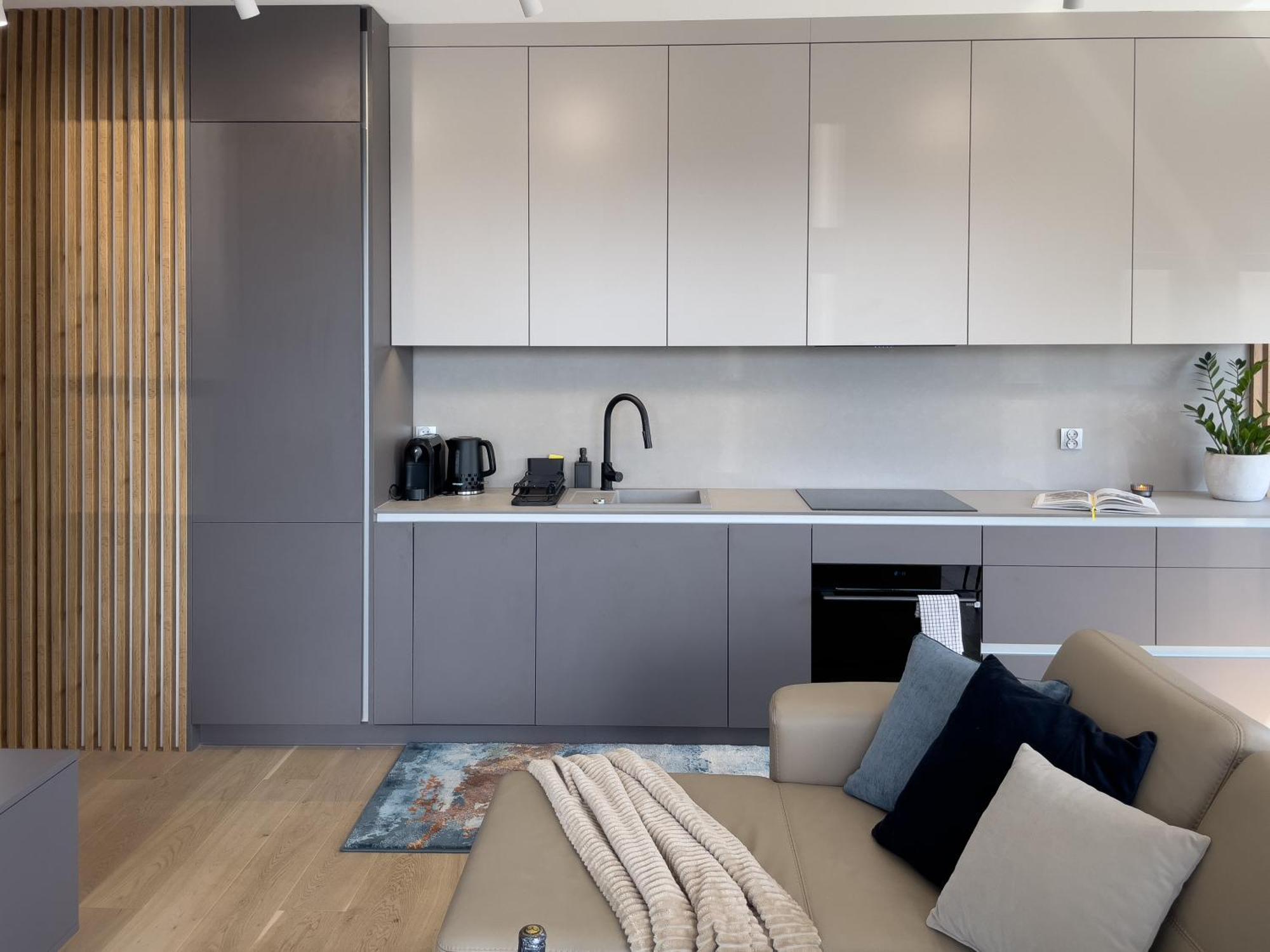 Urban Apartments Premium Sokolska 30A Towers No 58, 2 Free Garages, Gym & Sauna, Self Check-In 卡托维兹 外观 照片